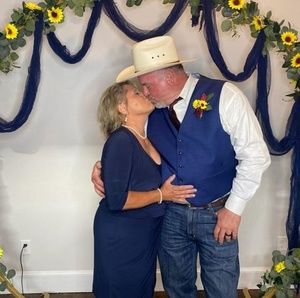 Meet your Posher, Sandy